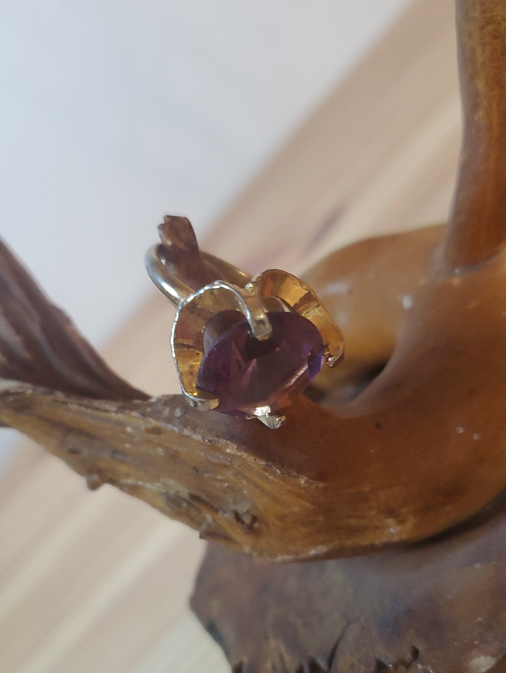 Amethyst ring in gold tone setting D